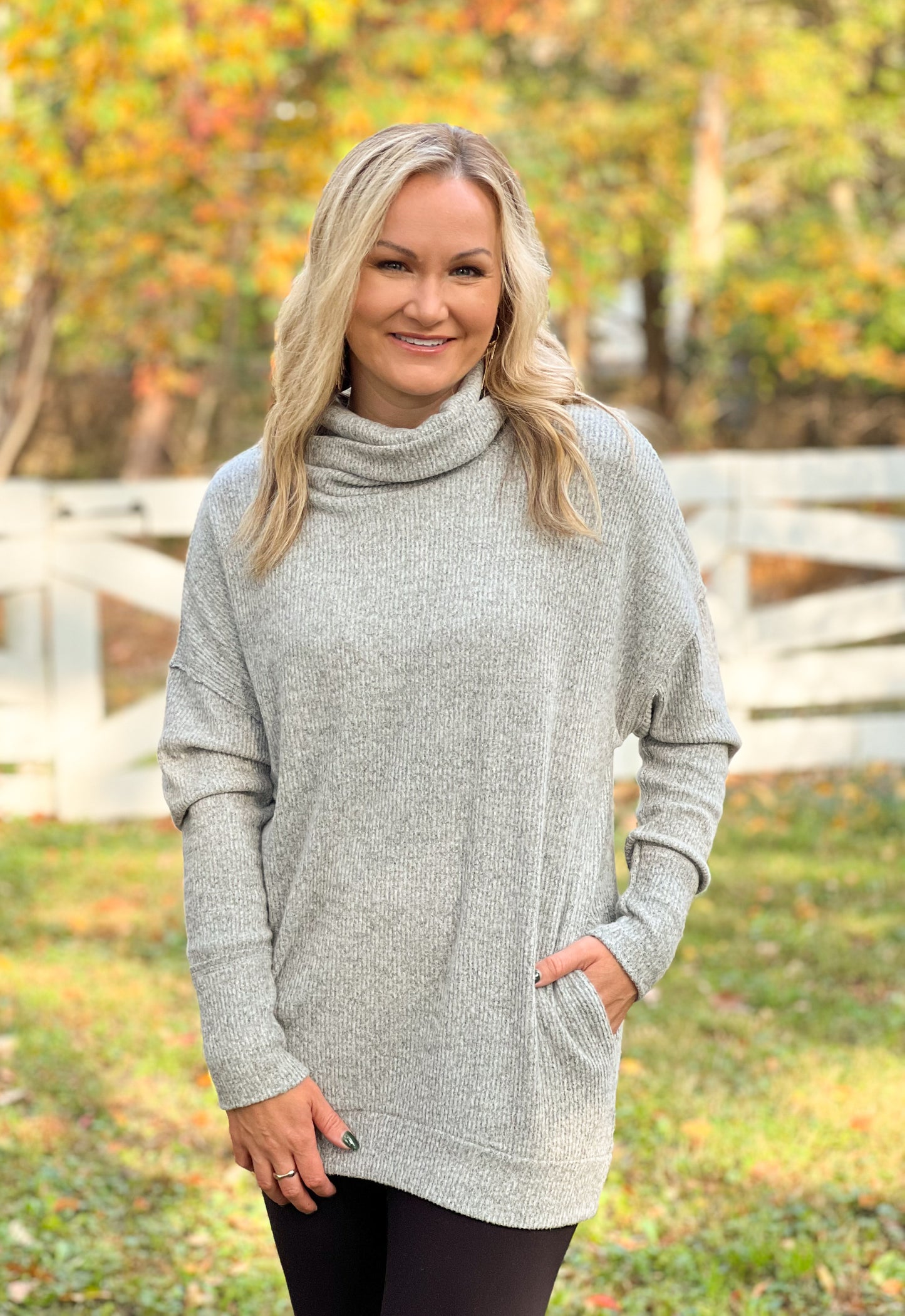 FINAL SALE - Ribbed Tunic Turtleneck Top (S-3X)